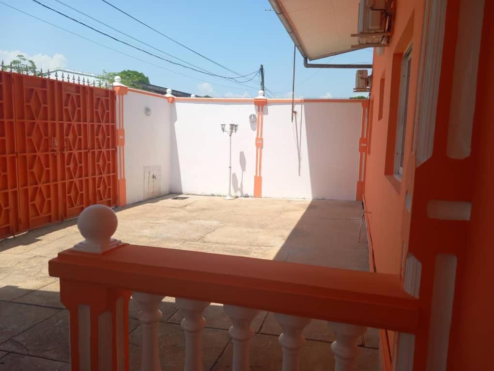 Octave'S Apt Pointe Noire Exterior photo